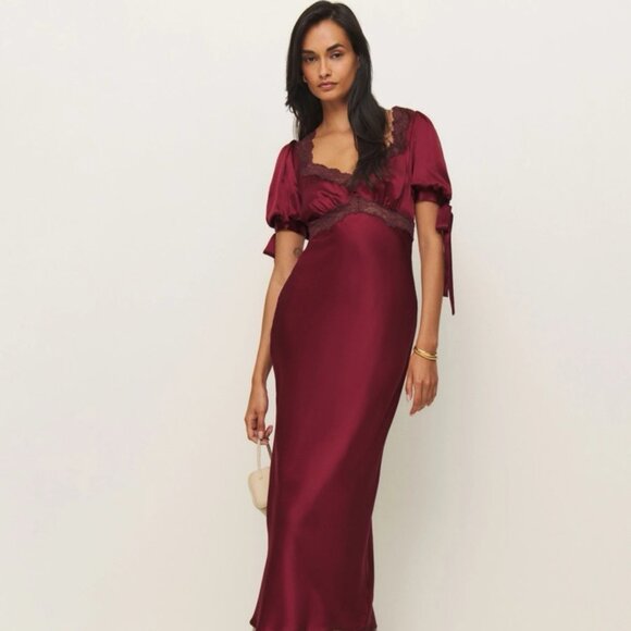 simple short sleeve wedding dress Ruched Floor Length A Line V neck Chiffon Short Sleeves Wedding Dresses